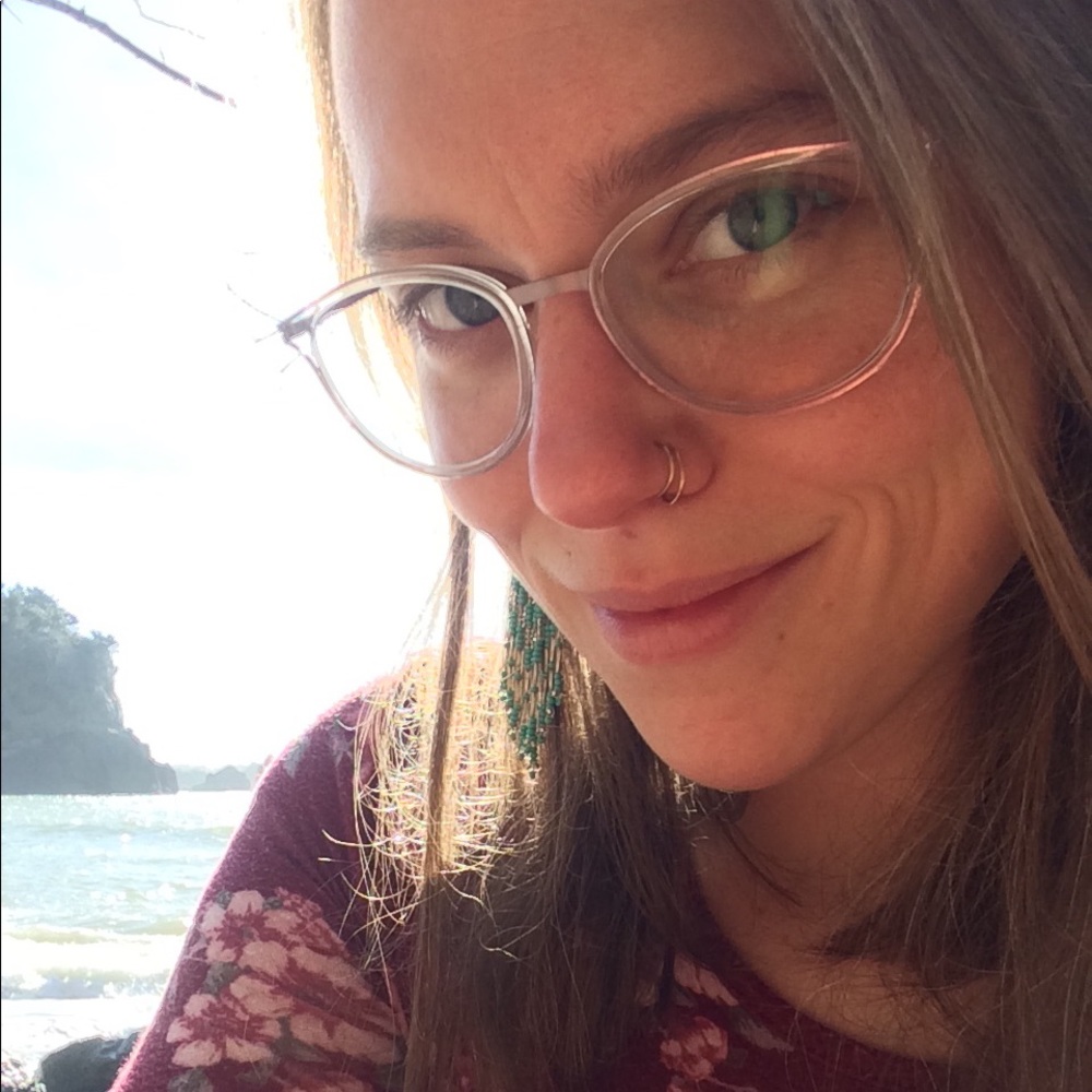 Meet your Posher, Kori